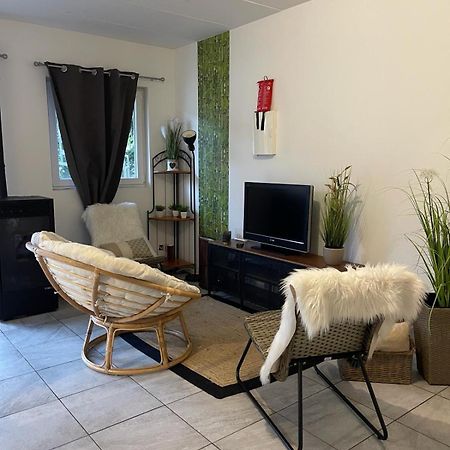 Apartmán Perle De Coton Pour Duo De Charme Anhée Exteriér fotografie